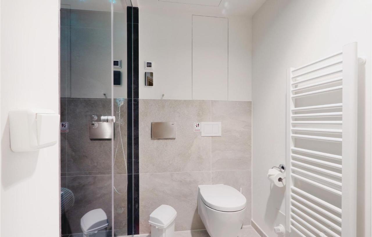 Gorgeous Apartment In Luebeck Travemuende With Wifi Екстер'єр фото